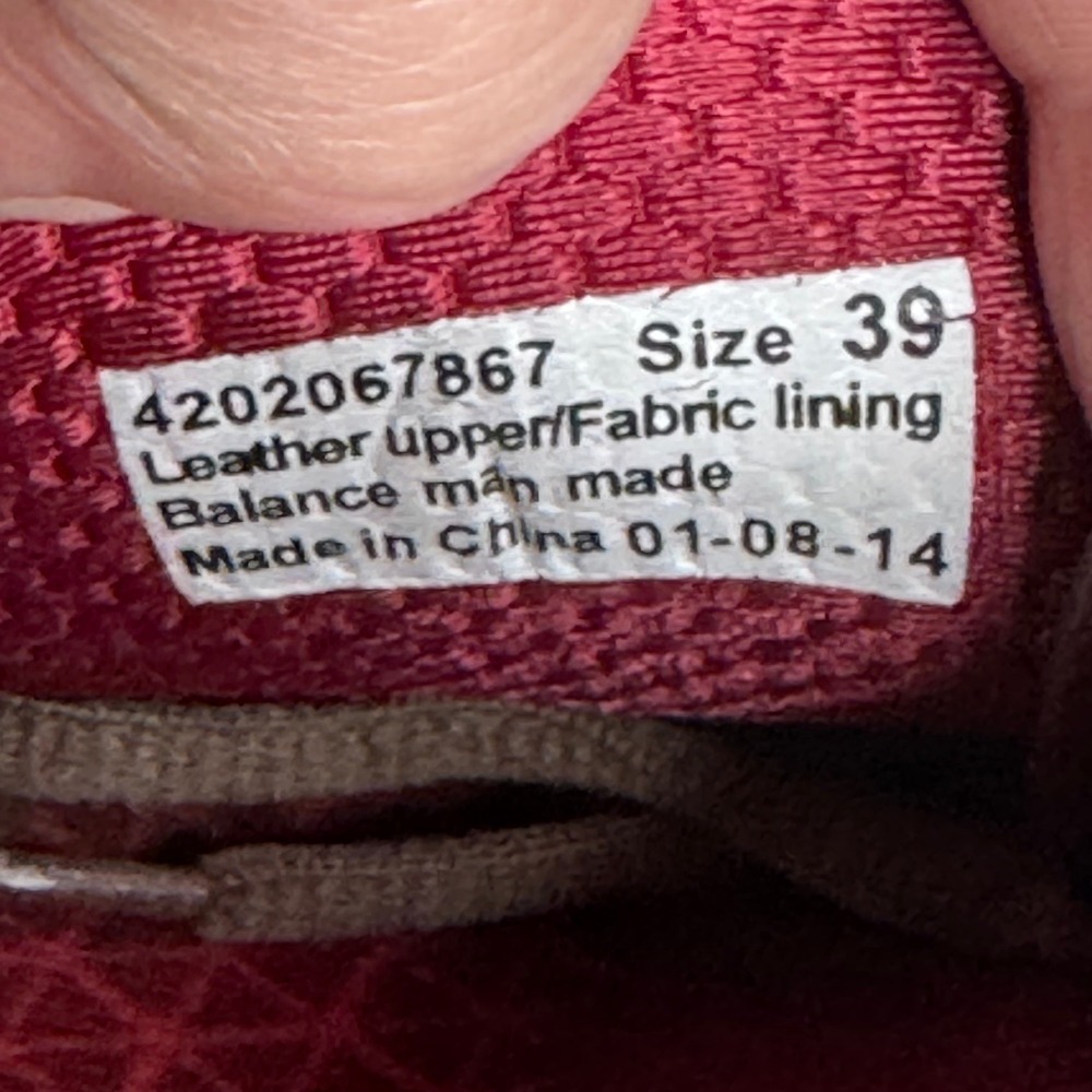 Dansko Brown Burgundy Suede Sabrina Lace Up Walking Shoes Sneakers Womens 39 - Picture 7 of 12